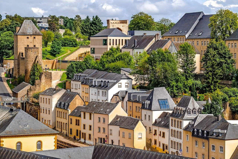 Lovely Romantic Walking Tour in Luxembourg