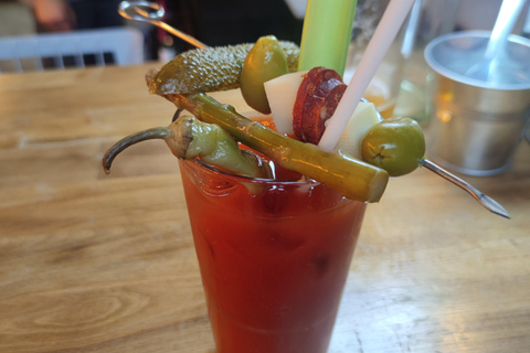 Budapest: Brunch sin fondo de 4 horas con cócteles y cerveza artesanaEspecial Sziget: brunch ilimitado de 4 horas con cócteles y cerveza