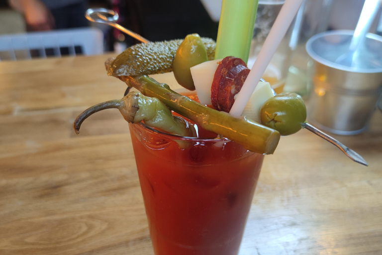 Budapest: Brunch sin fondo de 4 horas con cócteles y cerveza artesanaEspecial Sziget: brunch ilimitado de 4 horas con cócteles y cerveza