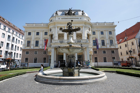 Bratislava: Old Town, Castle & Cathedral Walking Tour