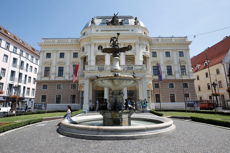 Bratislava: Old Town, Castle & Cathedral Walking Tour