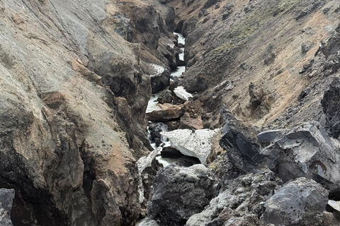 From Reykjavík: Landmannalaugar Transfer with Scenic Stops