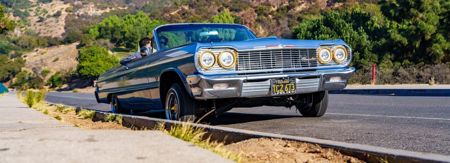 Hollywood : visite des Oscars dans une Impala Lowrider de 1964