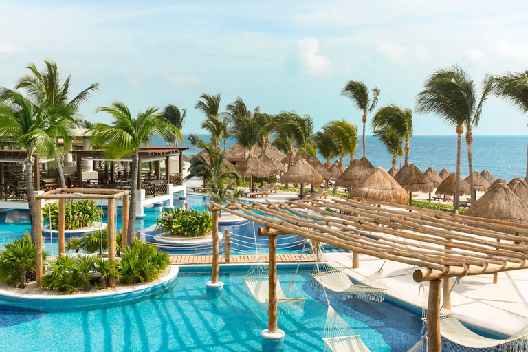 Prive shuttle Excellence Playa Mujeres naar CUN Luchthaven