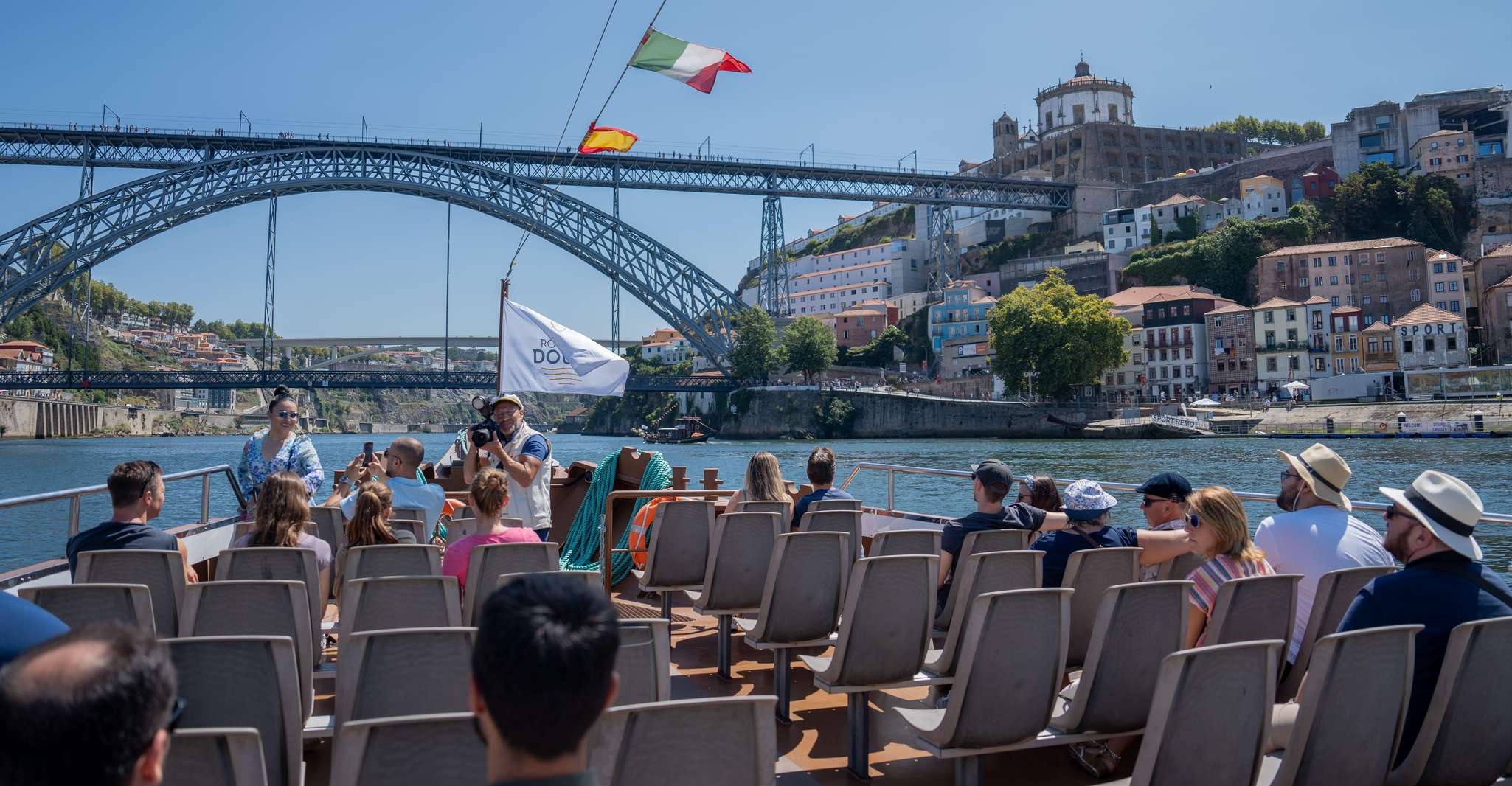 Porto, Guided City Tour by Tuk-Tuk and Douro River Cruise - Housity