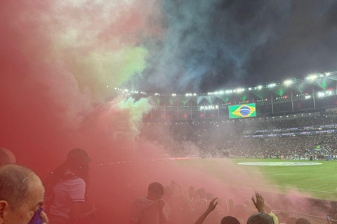 Rio de Janeiro: Biglietto e bevanda per la partita allo stadio Maracanã