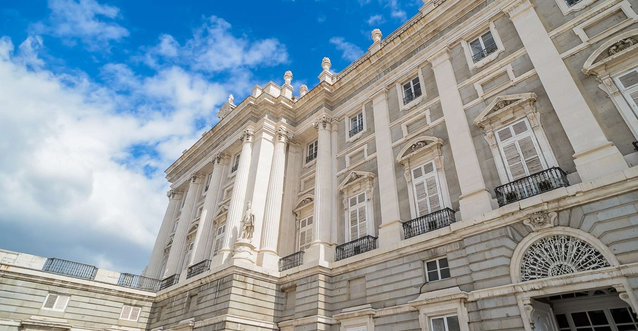 Madrid, Royal Palace Tour with Optional Royal Collections - Housity