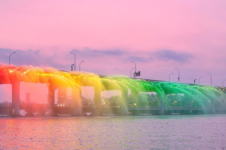 Seul: piknik nad rzeką Han i przejażdżka rowerem elektrycznym do fontanny Rainbow FountainSeul: Piknik nad rzeką Han i przejażdżka rowerem elektrycznym do Fontanny Tęczy
