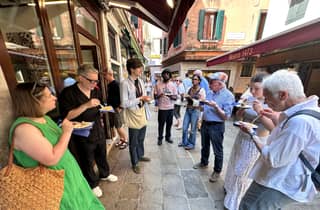 Venedig: Cicchetti Street Food and Sightseeing Tour Rundgang