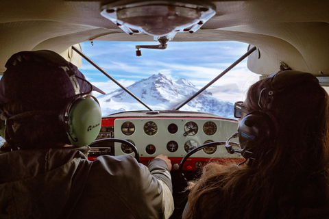 Bariloche: Private Scenic Flight with Guide – Volando Patagonia Bariloche: Private Scenic Flight with Guide - Flying Patagonia
