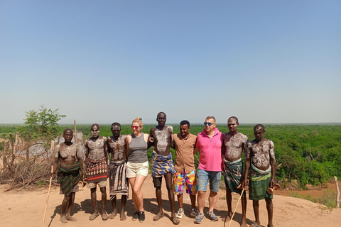 Addis Abeba: 6-tägige Kulturreise mit Fotos im Suri- und Omo-TalPrivate Fototour im Omo Valley