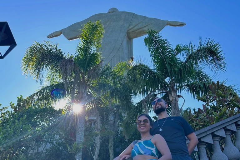 Sunrise Rio Tour: Christ the Redeemer + Mirante Dona Marta + Selarón