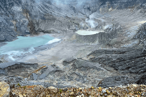 Jakarta: Tangkuban Perahu Volcano & Tea Plantations Day-Tour