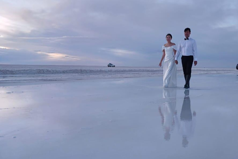 La Paz: 4 Days 3 Nights Salar de Uyuni Tour by Air