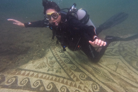 Napoli: Discover Scuba Diving in the Park of Baia Napoli: Double Discover Scuba Diving in the Park of Baia