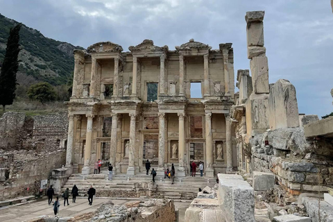 From Rome: Pompeii and Amalfi Coast Trip with Guide