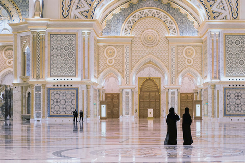 Vanuit Abu Dhabi: Sjeik Zayed Moskee & Qasr Al Watan TourEngels delen Tour