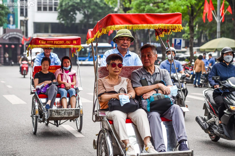 Hanoi City Highlights Shore Excursion Tour from Ha Long Port Private Guided Tour
