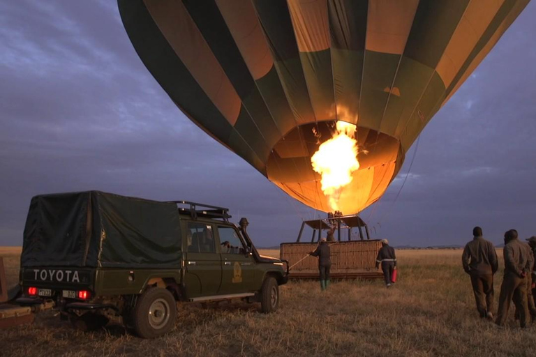 Von Sansibar aus: 3 Tage Flugsafari zur Serengeti und zum Ngorongoro