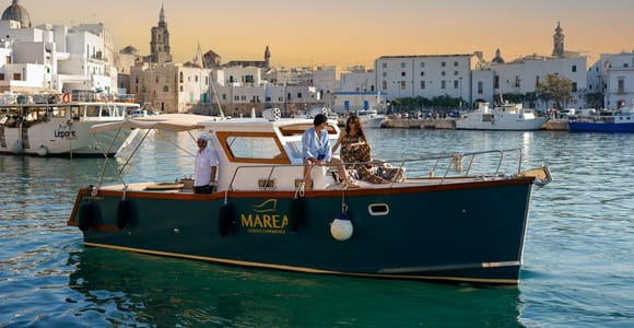 Monopoli: Private Boat Tour with Tasting & Swimming