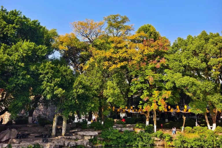 Guilin: Guided Walking Tour with Night Market Visit