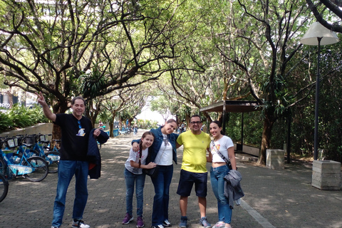 Medellin: Pablo Escobar y City Tour privado. 2 tours en 1 Medellin: pablo escobar y city tour privado. 2 tours en 1