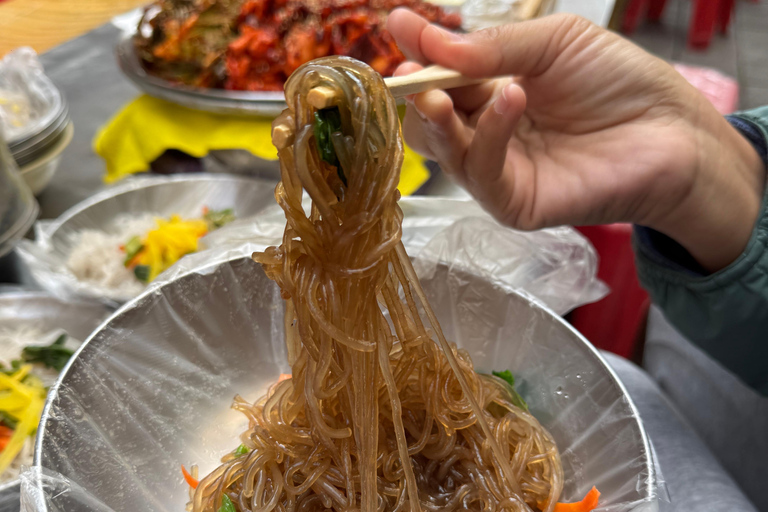 Busan: Kimchi Kitchens Food Tour with 10+ Tastings