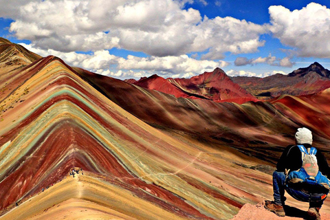 Depuis Cusco : Excursion en quad dans la montagne de l&#039;arc-en-ciel