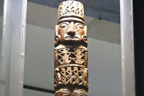 Lima: Private Tour of Barranco, La Herradura, and the Pachacámac Sanctuary