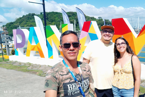 Panama: stadstour met tussenstop met een lokale gidsPanama Layover Tussenstop Stadstour en kanaalbezoek