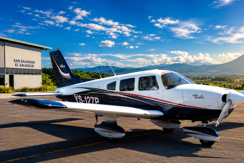 El Salvador: Private Pacific Coast Scenic Flight
