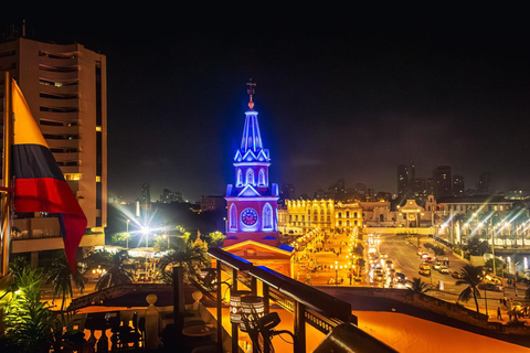 Carthagène : visite de la baie avec open bar, coucher de soleil et discothèqueCarthagène : excursion dans la baie avec open bar, coucher de soleil et soirée disco
