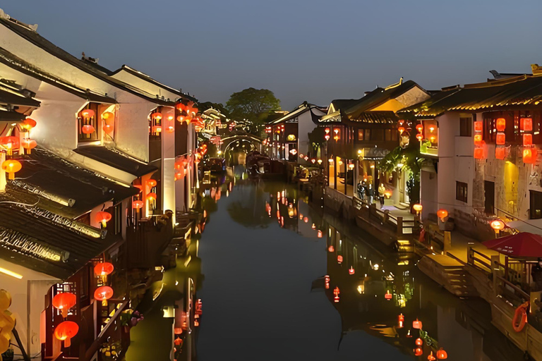 Shanghai: 8-Day Guided Tour with Accommodation