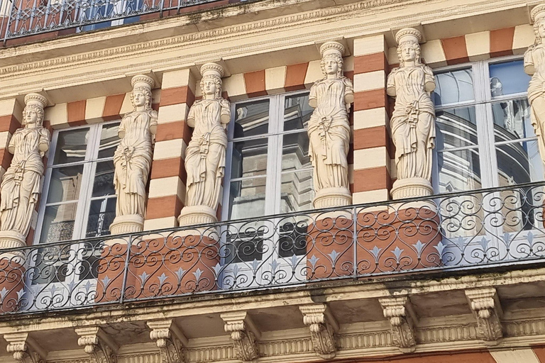 Toulouse: Tour of old Toulouse on a Brompton folding bike Toulouse: Tour of Old Toulouse on a Brompton folding bike