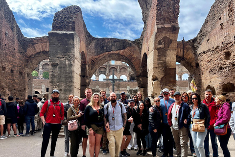 Rom: Colosseum Colosseum, Forum Romanum och Palatinkullen IngångRom - biljetter Biljett till Colosseum, Forum Romanum och Palatinkullen