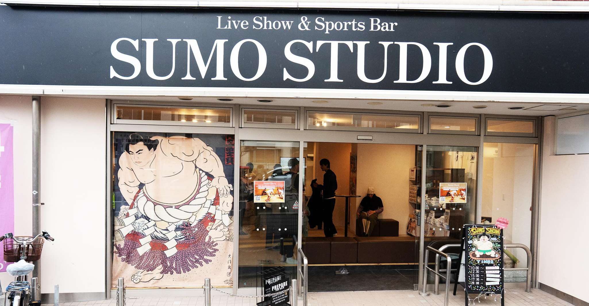 Osaka: Sumo Experience with Live Show & Audience Challenge photo 18