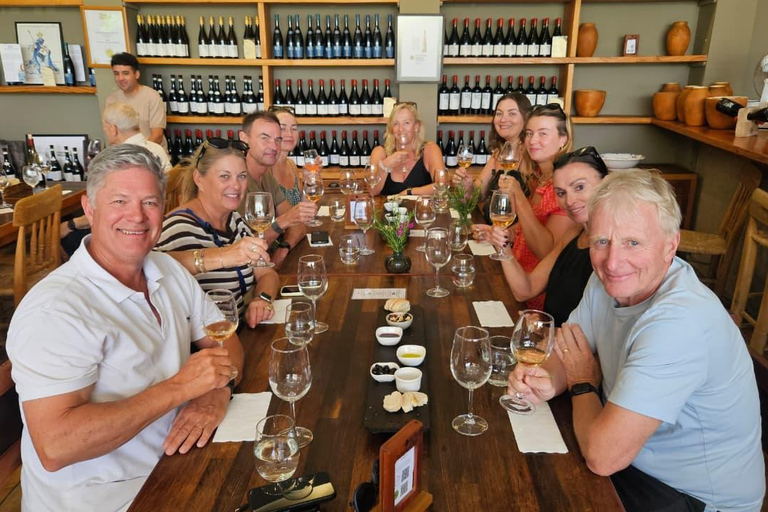Private Casablanca Wine Valley: 2 Boutique Wineries & Lunch