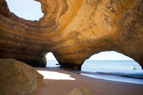 Excursão particular de um dia inteiro em Lagos e Benangil saindo de LisboaExcursão particular de dia inteiro em Lagos e Benangil saindo de Lisboa