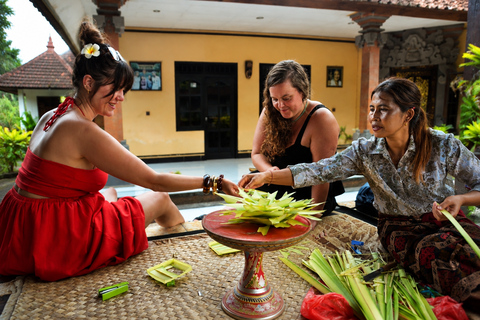 Tirta Empul : Balinese Home & Sacred Melukat Purification