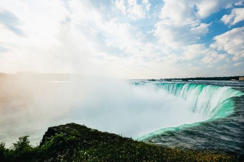 From NYC: 2-Day Niagara Falls Tour with Shopping Trip