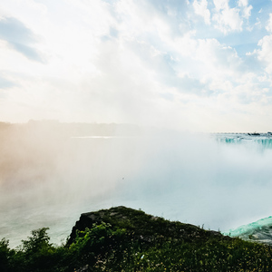 From NYC: 2-Day Niagara Falls Tour with Shopping Trip