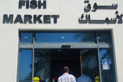 Half-Day Cultural Tour: Barka Markets & Al Naman Castle