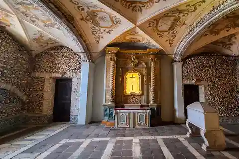 De Lisboa: Évora, Cork e a cidade velha escondida
