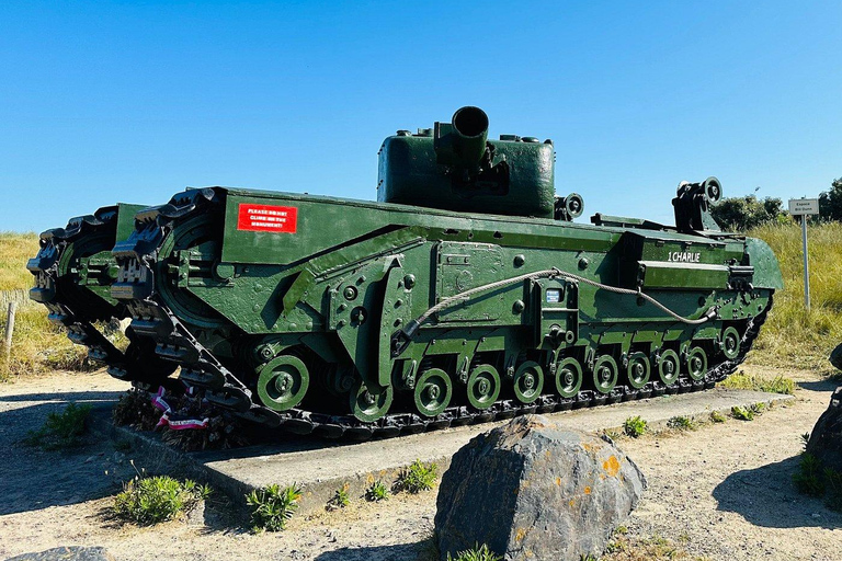 Tour de un día completo por los campos de batalla canadienses y los sitios de NormandíaTour de un día completo por los campos de batalla canadienses y los sitios de Normandía (