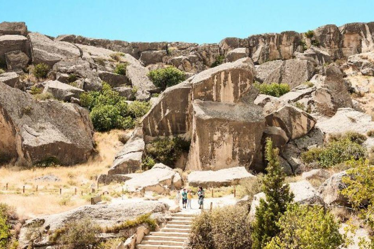 Rocks and Mud Tour Baku - Half Day Tour