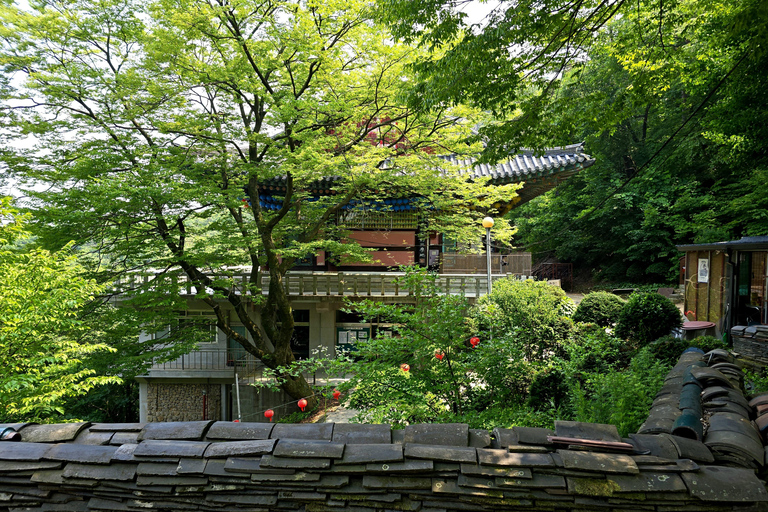 Seoul: Mt. Gwanaksan Full-Day Trek