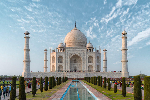 Agra: Taj Mahal Sunrise Tour with Walk Inside the MausoleumPrivate Tour without Entry Tickets and Breakfast