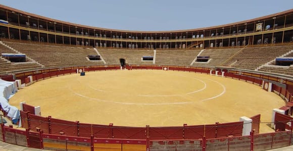 Alicante, Alicante Plaza de Toros Bull Ring sightseeing tour, flamenco show, tapa and drink