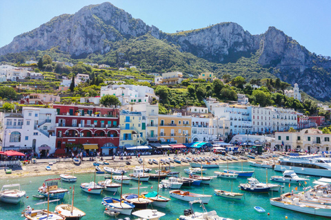 Au départ de Sorrente : Capri, Anacapri et la Grotte bleue (journée complète)