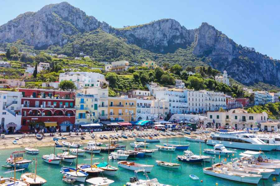 Von Sorrento aus: Capri, Anacapri, & Blaue Grotte Ganztagesausflug. Foto: GetYourGuide
